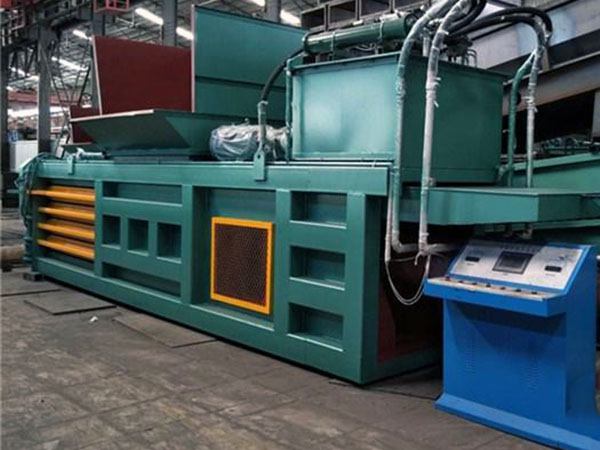 半自動(dòng)廢紙打包機(jī)