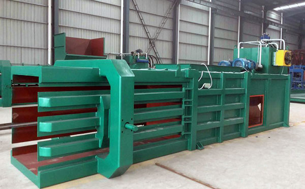 半自動紙打包機(jī)